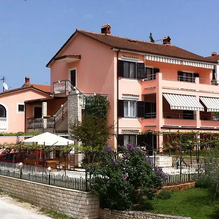 In Pula/istrien 17385 Apartament *